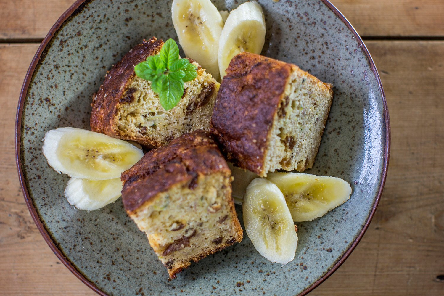 Huskyan Banana Cake